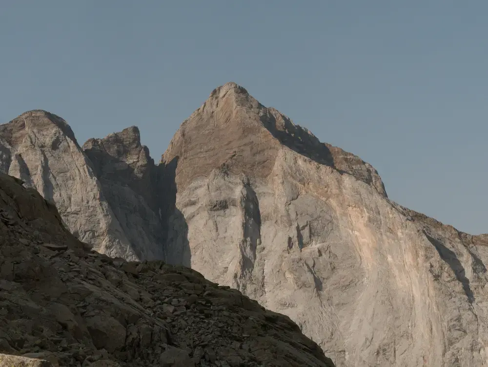 Le pic du Vignemale vu du col d'Arraillé
